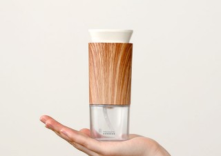 ライフオンプロダクツ、持ち運びできる充電式パーソナルオートディスペンサーを発売