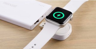 マクセル、ケーブルレスでコンパクトなApple Watch用充電アダプターを発売
