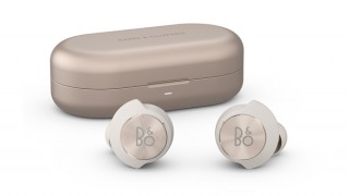 BANG & OLUFSEN、完全ワイヤレスイヤフォン「Beoplay EQ」の新色サンドを発売