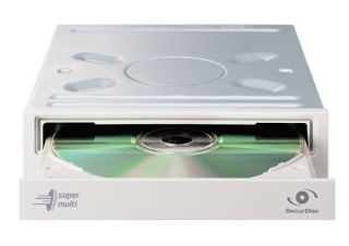 DVD±Rメディアに20倍速で書き込みできるマルチドライブ