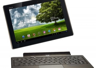 ASUS、キーボードを着脱できるAndroid端末「Eee Pad Transformer TF101」を発売