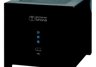 ネットギア、エントリー向けNASキット「Stora」を発売