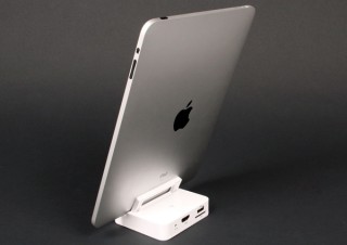 サンコー、「iPhone/iPad用リモコン対応HDMIクレードル」を発売