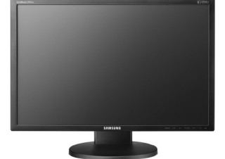 高精細ワイドスクリーンの24型液晶モニタ