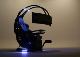モダニティ、サソリのようなデザインのPC用システムチェア「エンペラー1510」