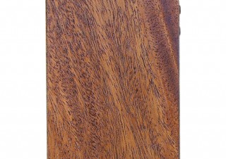 ゲームテック、マホガニー木端材を使ったiPhone4S用ケース