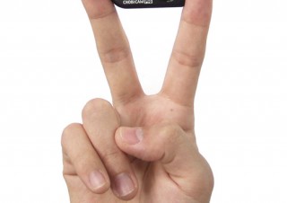 日本トラストテクノロジー、極小デジカメ「ちょビッカム プロ」を発売