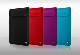 プレアデス、iPadやMacBook Air用の縫い目がないスリーブケースを発売