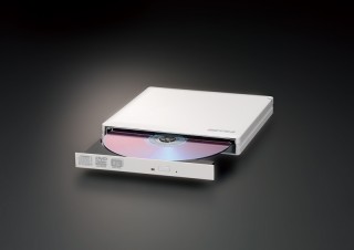 バスパワー駆動USB2.0対応ポータブルDVDドライブ