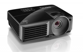 ベンキュー、スマートエコモード搭載DLPプロジェクタ「MW516」