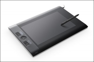 ワコムからプロ向けのペンタブレット「Intuos4」新発売