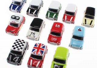 上海問屋、ミニクーパー型のUSBメモリ