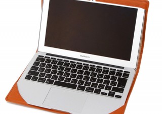 システムワン、MacBook Air用の本革カバー「羽衣 -Hanegoromo-」を発売