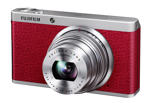 富士フイルム、2/3型EXR CMOS搭載のコンパクトデジカメ「XF1」を 富士フイルム、2/3型EXR CMOS搭載のコンパクトデジカメ「XF1」を