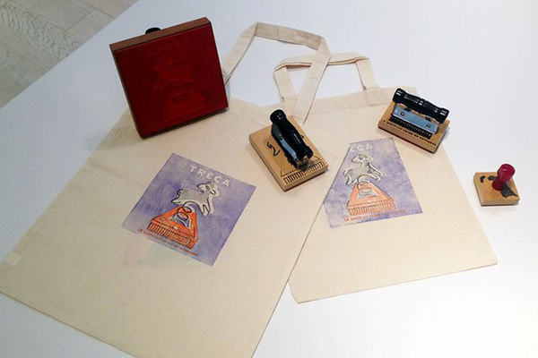 「サヴィニャックアートのスタンプでオリジナルトートバッグをつくろう」イメージ
