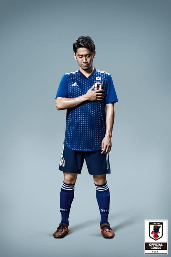 日本代表がロシアW杯で着用する新ユニ発表！深い藍色「勝色 ...
