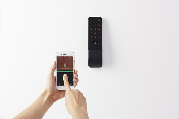 パスワードののぞき見防止とフェイクピン機能を搭載