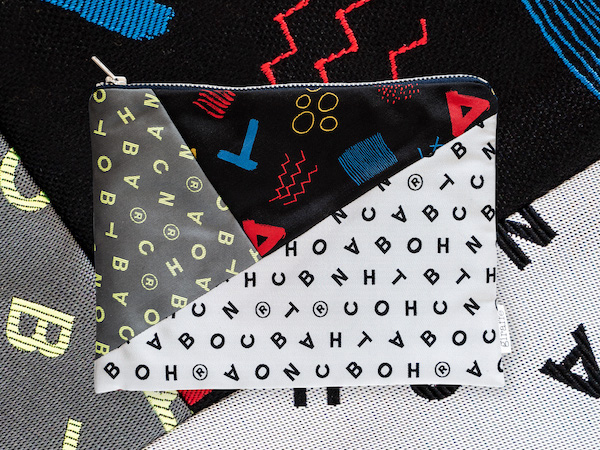 「GARAKUTA POUCH」