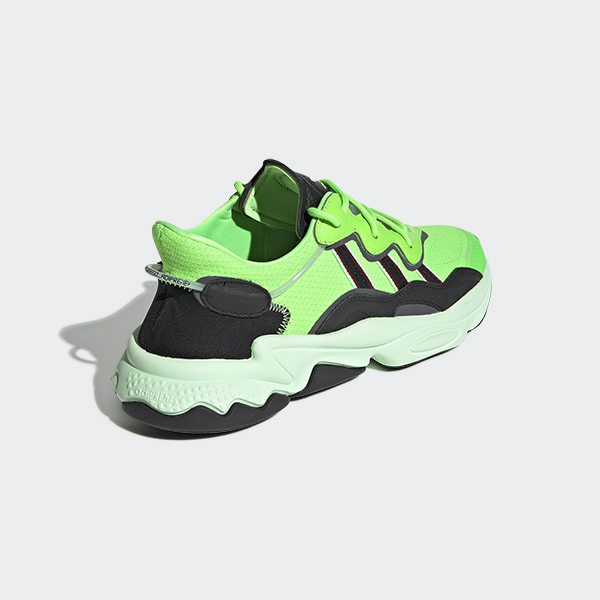  OZWEEGO(EE7008)/オフィシャルサイト販売価格：13,000円（税別） 
