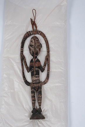 祖霊像 パプアニューギニア 1800年-2000年頃 個人蔵