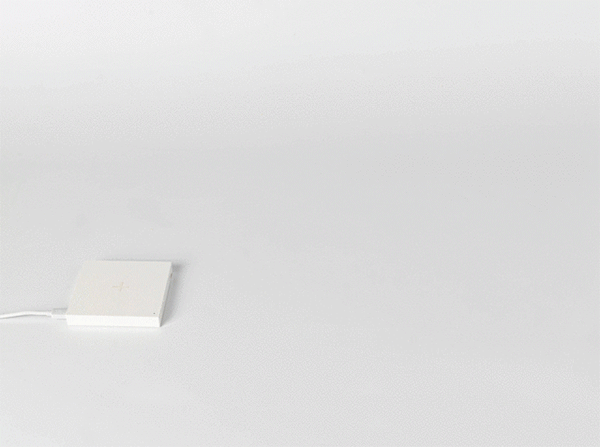 最大5つまで連結可能なワイヤレス充電パッド「Ground(グラウンド)」
