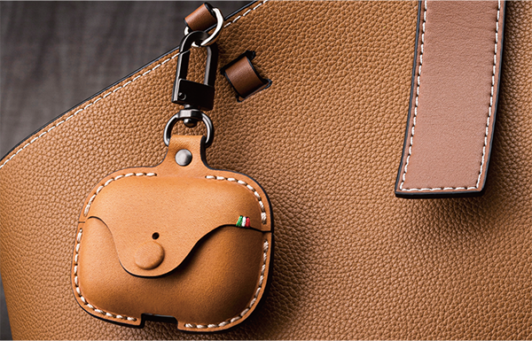 カバンに取り付ければオシャレなチャーム代わりにも