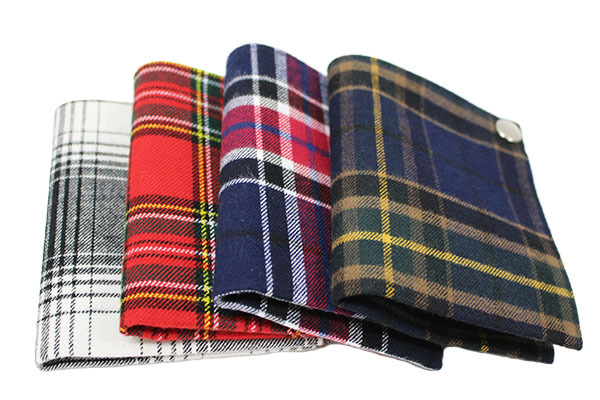 折り畳んで使えます。商品サイズは19×11cm