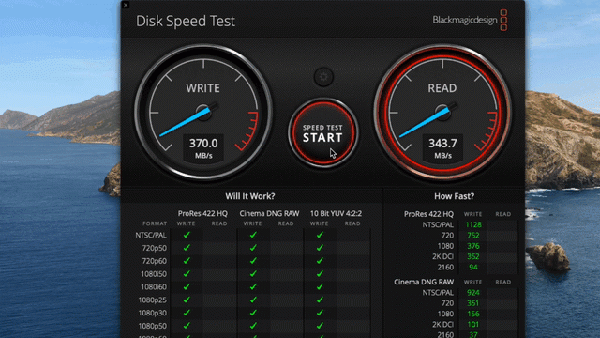 10GBの大きな動画ファイルも20秒強で転送できるSSDストレージを搭載。実際にデータ読み込み、書き込み速度を調べてみると、読み込みが420MB/S, 書き込みが370MB/S。これなら動画編集作業もストレスフリーに行える