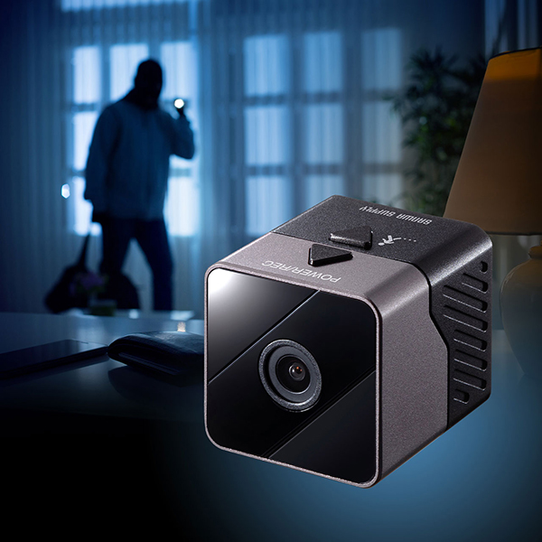 昼間は最大約5時間、夜間は約2時間の録画が可能。スタンバイ状態では最大12ヶ月待機することができる