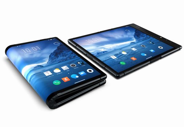 最初の折りたたみスマホとして大手メーカーを出し抜いたRoyole「Flex Pai」