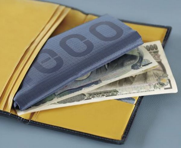 「おさいふに入るエコバッグ ieco（アイエコ）」