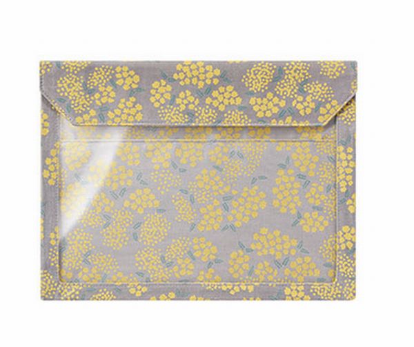 限定デザインはミモザ、マルチ、チェック、ドットの4種類が登場する