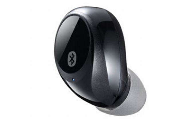 片方のヘッドセットのサイズは約幅25×奥行き16×高さ23mm、重量は約5g 