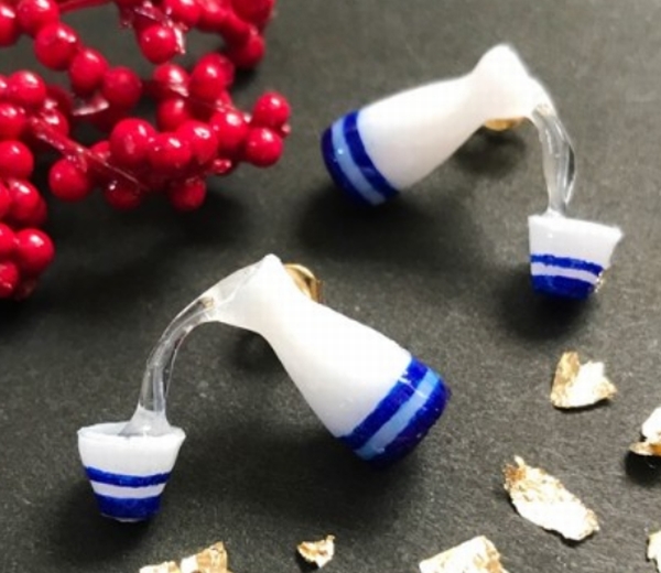 注ぐ、ピアス。 ～日本酒徳利～