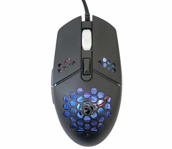 ファン部分は色がゲーミングマウスのように変わるLEDライトを搭載する